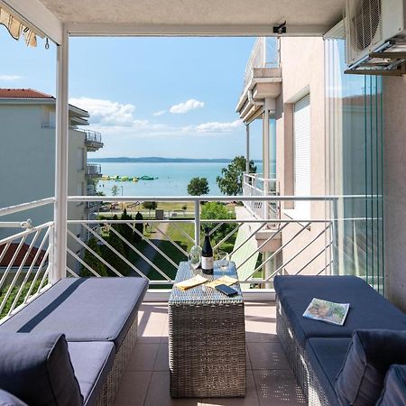 Lakeside Family Apartment Шиофок Экстерьер фото