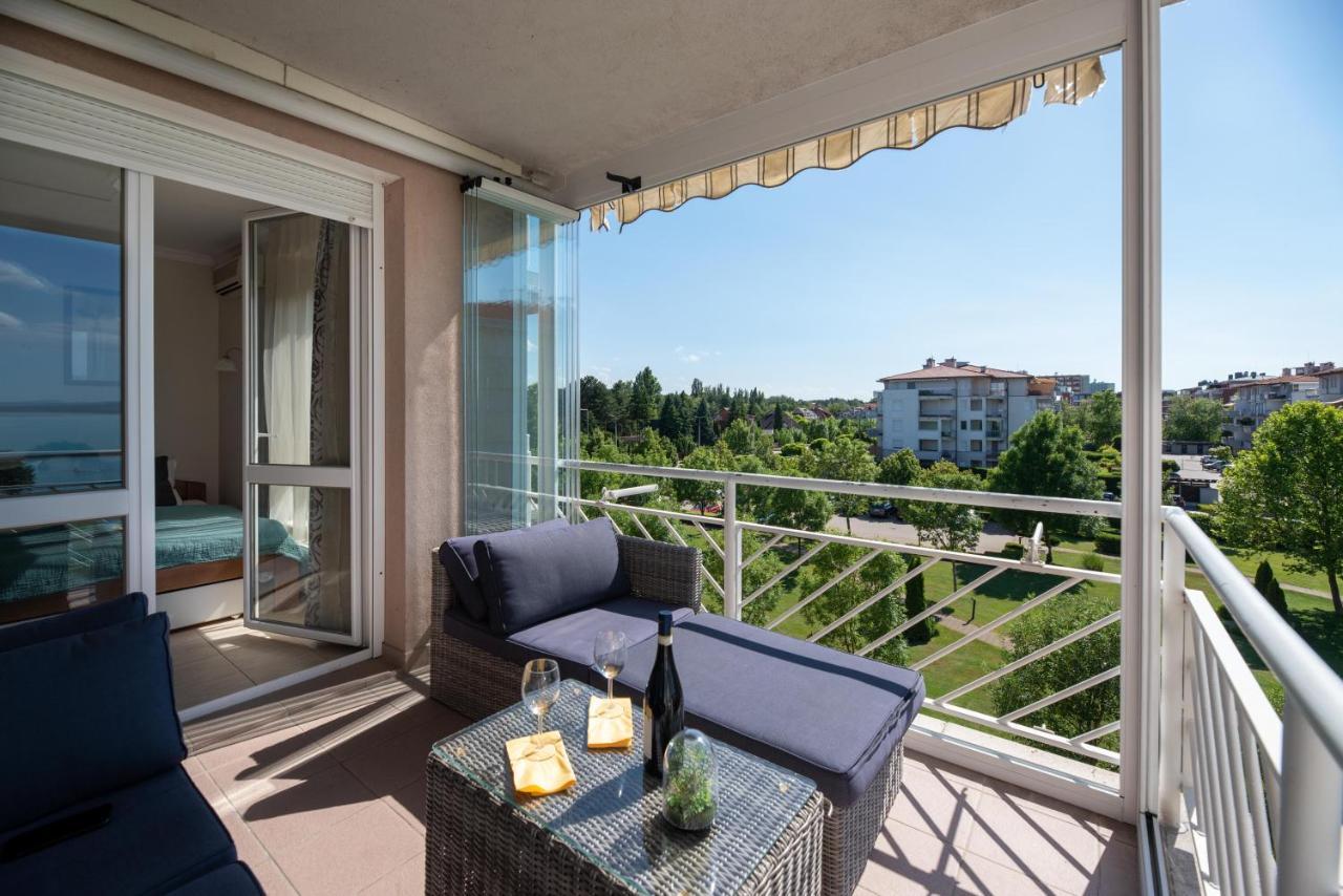 Lakeside Family Apartment Шиофок Экстерьер фото